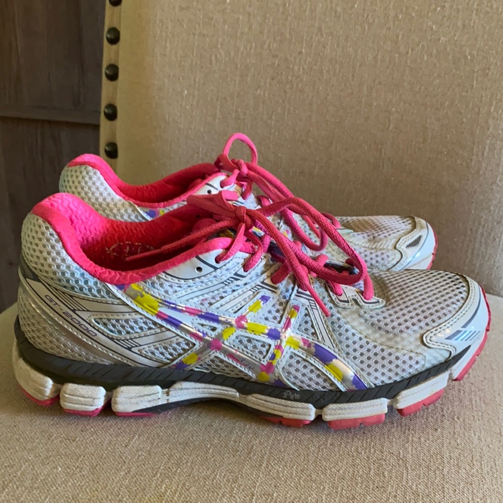 ASICS GT 2000 Running Training Sneakers Pink 8.5
